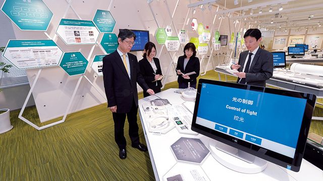 多角化で変革を続ける富士フイルムの今 転換した各事業を4つの