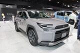 ジャパンモビリティショー2025に展示されたトヨタの新型「RAV4アドベンチャー」（筆者撮影）