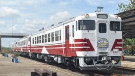 タイで復活､元JR東日本｢キハ40系｣の意外な使い道　｢観光列車｣ではなく都心にも乗り入…