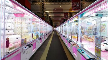 クレーンゲーム｣に若者が大熱狂する納得理由 大赤字で積極投資