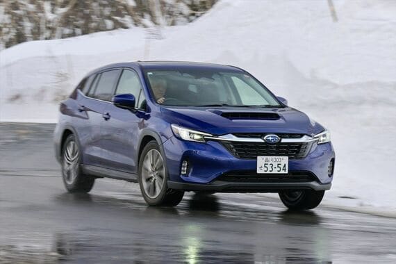 駆動方式はもちろんスバルお得意のシンメトリカルAWD（写真：SUBARU）