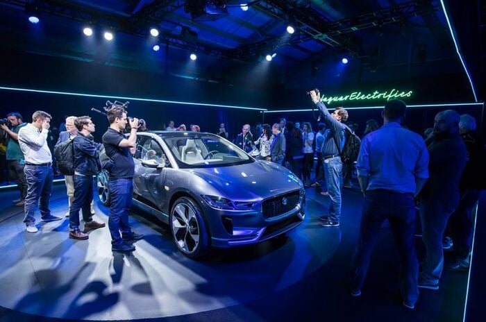 ジャガー Iペース コンセプト｜Jaguar I-PACE Concept