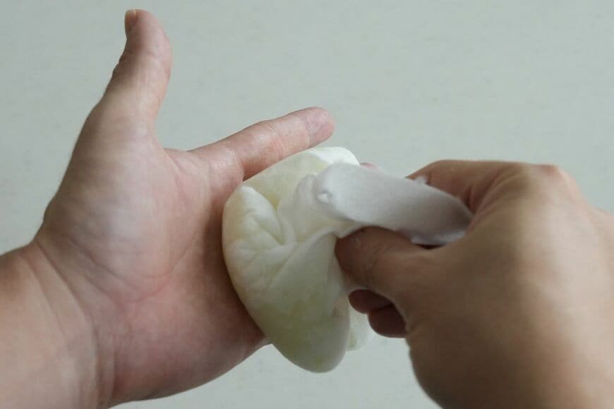 水気を切る前に味見をして、辛味が抜けていなければ水を替えて洗うといいでしょう