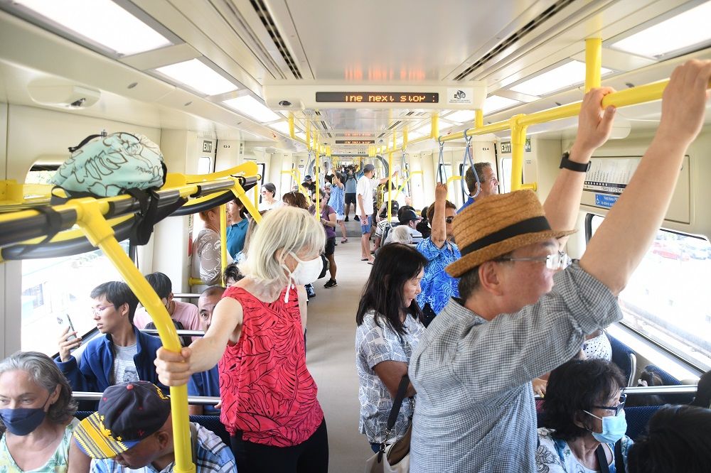 車内の様子（記者撮影）