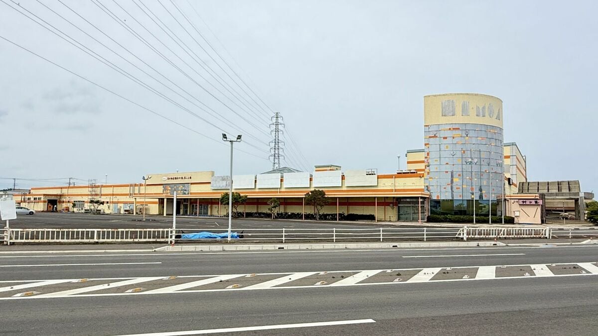 廃墟モールの経済学：茨城・千葉の県境に2つの廃墟モールが誕生した残酷な背景
