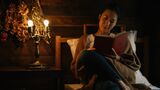 読書は自分の可能性を広げてくれる（写真：プラナ／PIXTA）