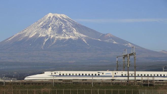 ｢新幹線｣正規料金安いが割引で世界に負ける
