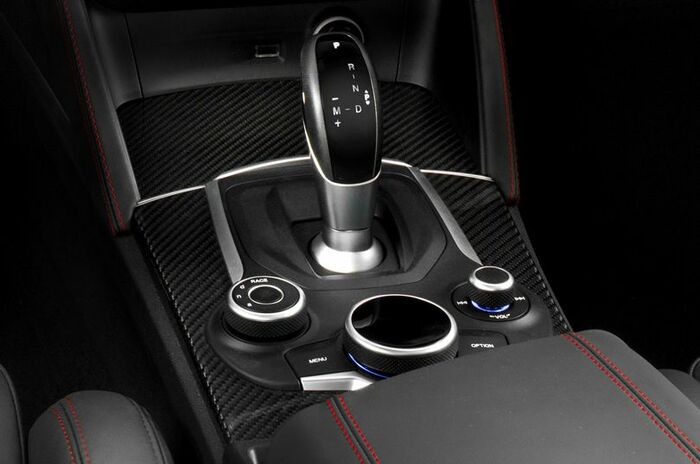 アルファ ロメオ ステルヴィオ｜Alfa Romeo Stelvio