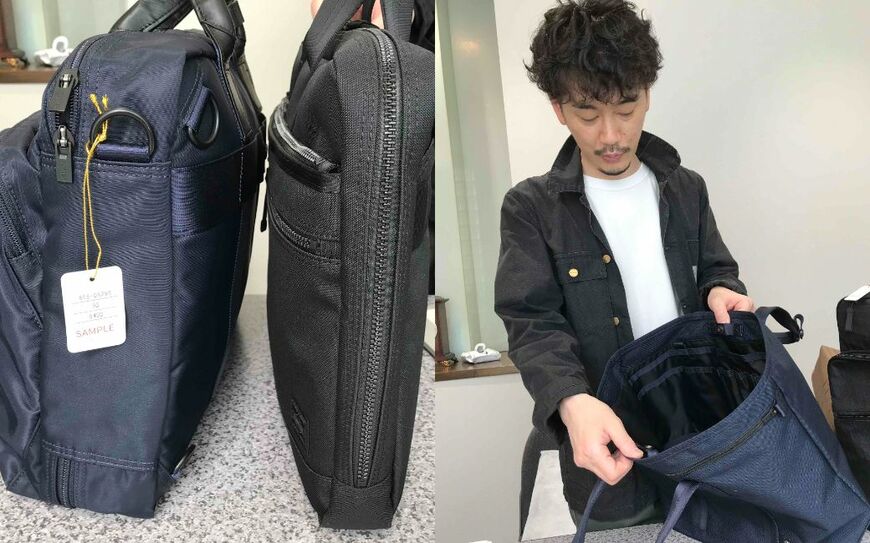「ポーター インタラクティブ」（2万9700円、税込み。左写真の右側）と「ポーター タイム」（4万7300円、同。左写真の左側）。双方のマチ（厚み・奥行き）はこんなに違う。 広報部の岡田博之さんは、実物を手に商品の機能性を紹介してくれた（右写真、いずれも筆者撮影）