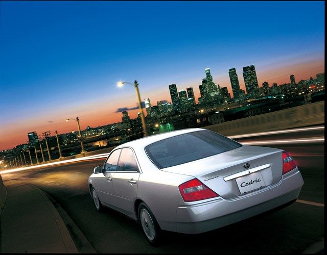 199年発売、日産自動車「セドリック/グロリア」（写真：日産自動車）