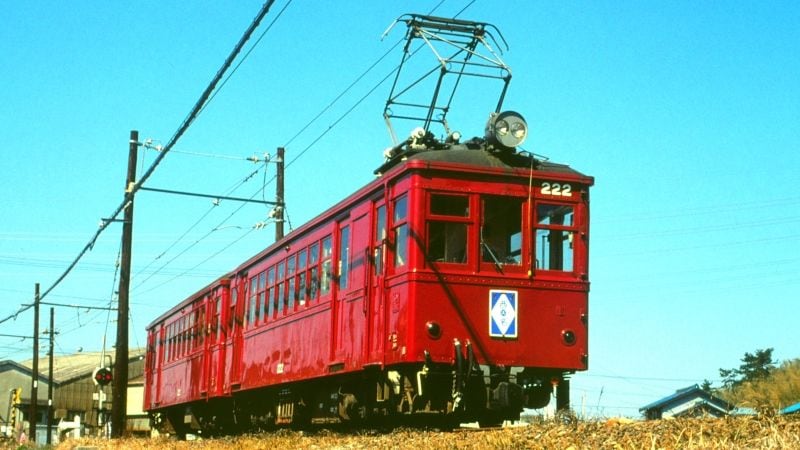 まるで鉄道模型？小さな列車｢軽便鉄道｣の記憶 線路幅の狭い｢ナ