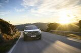 BMW iX3（写真：BMW）