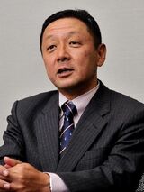山内 英貴（やまうち ひでき）／GCIアセット・マネジメントCEO。一般社団法人京都ラボ代表理事。1963年生まれ。日本興業銀行でトレーディング・デリバティブ関連業務に従事した後、2000年4月に独立し、ヘッジファンド運用に特化した資産運用会社グローバル・サイバー・インベストメント（現GCIアセット・マネジメント）設立。2007年4月より東京大学経済学部非常勤講師。著書に『エンダウメント投資戦略』（2015年、東洋経済新報社）など（撮影：梅谷秀司）