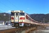高知に向かって走る「南風」（撮影：南正時）