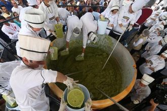 メキシコで｢ワカモレ｣を3トン作るイベント