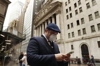 NYダウが1861ドル安､1日で6.9％の急落　