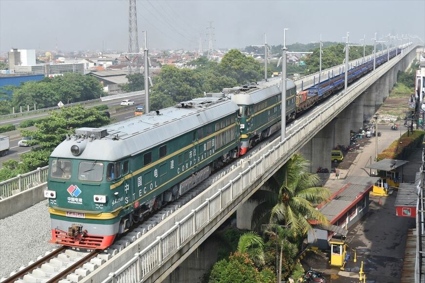 インドネシア高速鉄道 東風4B
