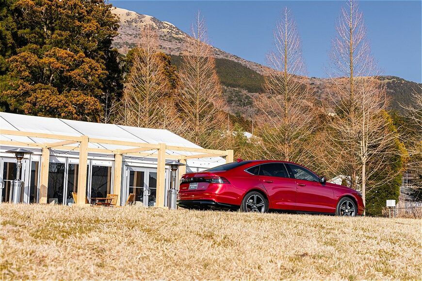 2024年3月8日に発売したホンダの新型「アコード」（写真：三木宏章）