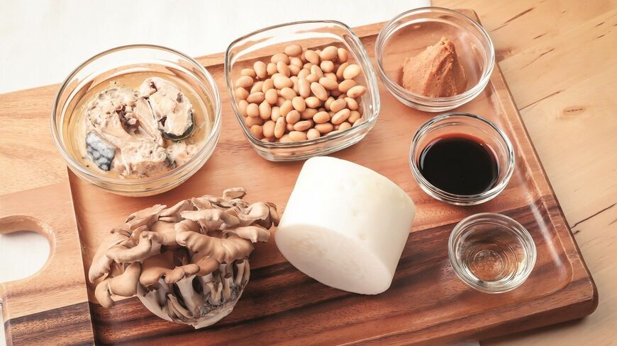 サバ缶、大根、蒸し大豆など材料はスーパーで手に入る物ばかりで作れる「だる消しスープ」のレシピをお伝えします（写真：アスコム）この記事の画像を見る(◯枚)