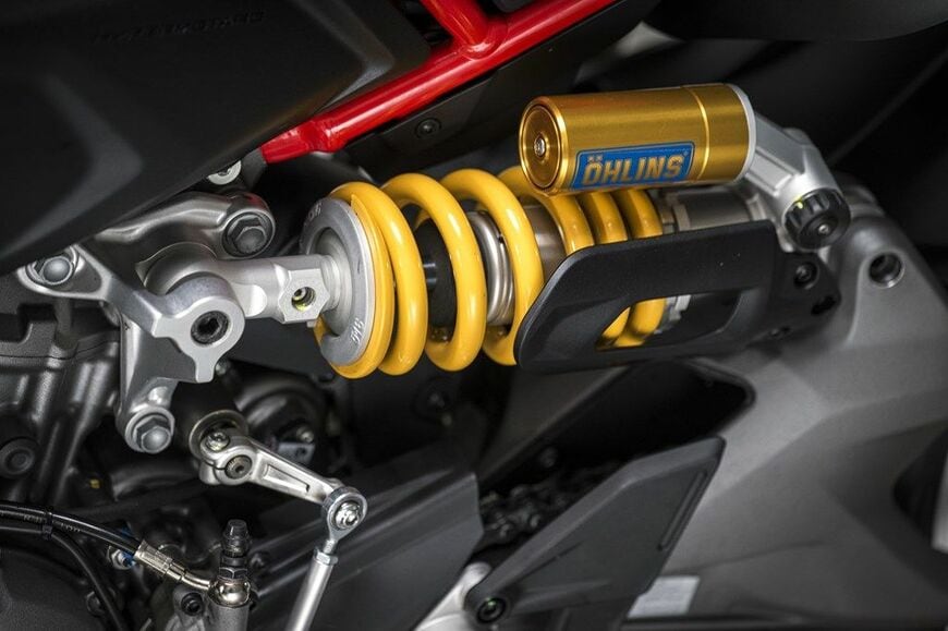 ドカティの新型バイク「ハイパーモタードV2/SP」（写真：DUCATI）