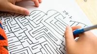 迷路を夢中で解く子どもの｢地頭がよくなる｣秘密 落ち着きのない子も算数嫌いも変える"遊び"