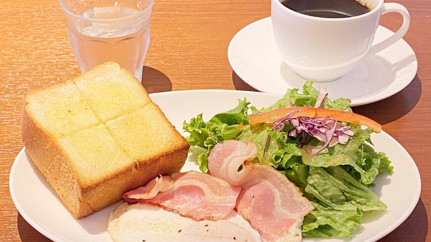 UCC上島珈琲が運営する喫茶チェーン上島珈琲店のモーニングセット（筆者撮影）