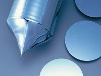 空前の活況も喜べない、豊作貧乏の半導体ウエハ