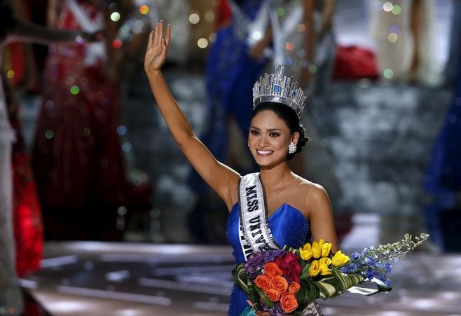 ミス･ユニバースはフィリピン代表に栄冠