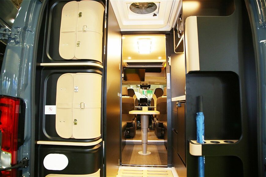 ホワイトハウスキャンパー「トリノ」（筆者撮影）