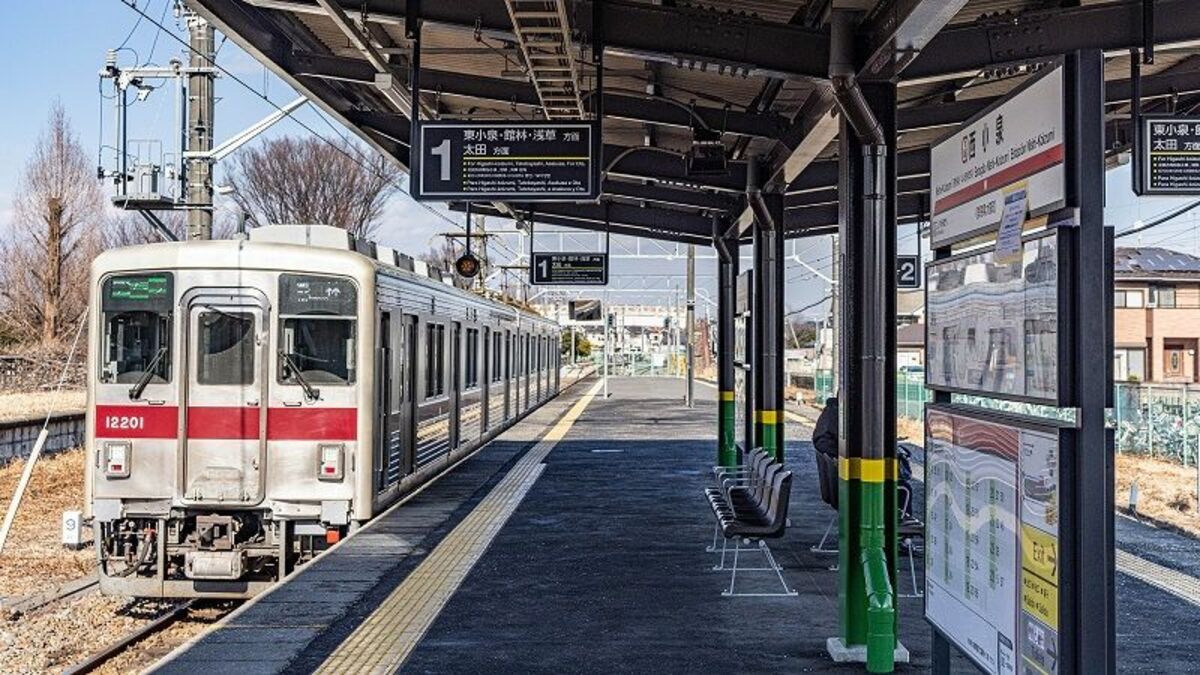 東武小泉線､｢日本のブラジル｣へ走るシブい路線 異国情緒のカラフル駅舎…メインは通学利用 | 通勤電車 | 東洋経済オンライン