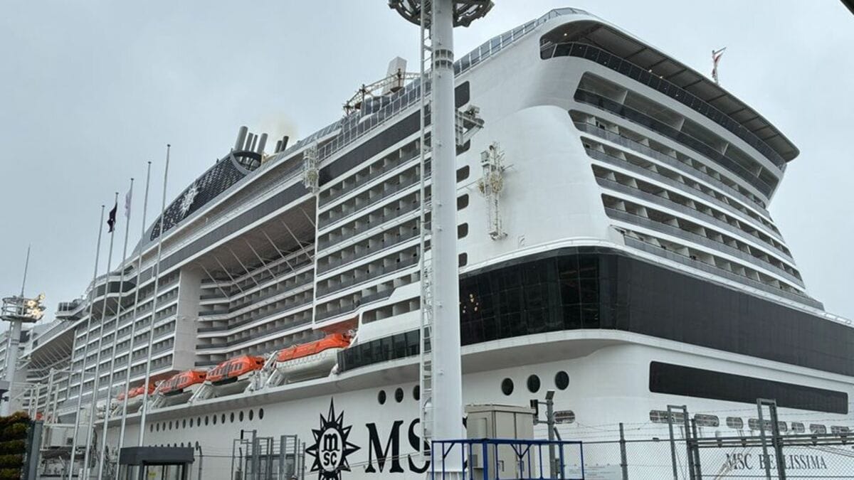 格安クルーズ旅行｢本当の値段｣ ドリンク代､チップ､通信費 