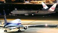 ANAはこうして"国際線トップ"に飛躍した 航空業界の2大指標でJALを逆転