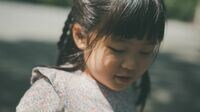 内向的な性格の子どもは将来営業職に就けるのか コミュニケーションを必要とする仕事は除外？