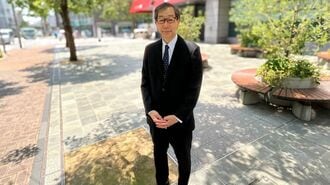 成田秀夫氏