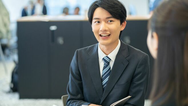 客先でパンフレット復唱するだけの若者増加の訳