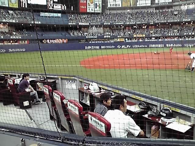 フィールドシートはけっこうゴージャス