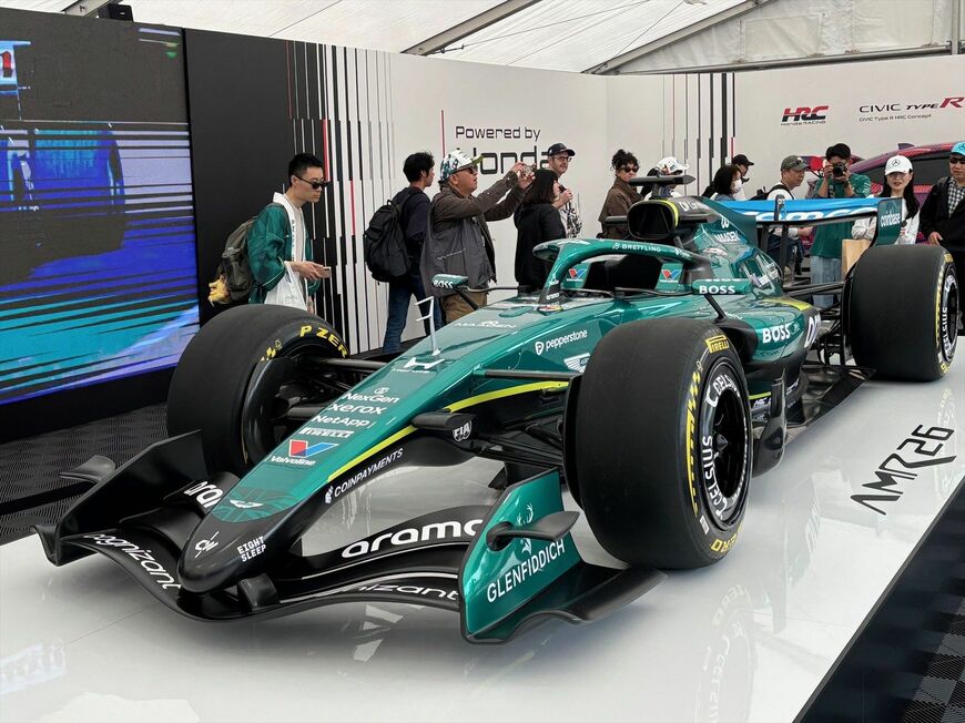 アストンマーティン・アラムコ・フォーミュラワン・チームのマシン（筆者撮影）