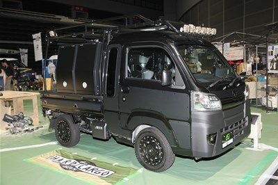 ハードカーゴのデモカーダイハツ「ハイゼットトラック」（筆者撮影）