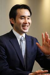 呉座勇一（ござ ゆういち）／国際日本文化研究センター助教。専門は日本中世史。主な著書に、40万部超のベストセラーとなった『応仁の乱』（中公新書、2016年）ほか、『一揆の原理』『陰謀の日本中世史』などがある（撮影：今井康一）