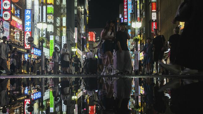 少女｢ホストクラブに通うために…｣歌舞伎町ルポ