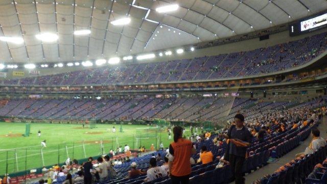 内野B指定からのホーム方向景観