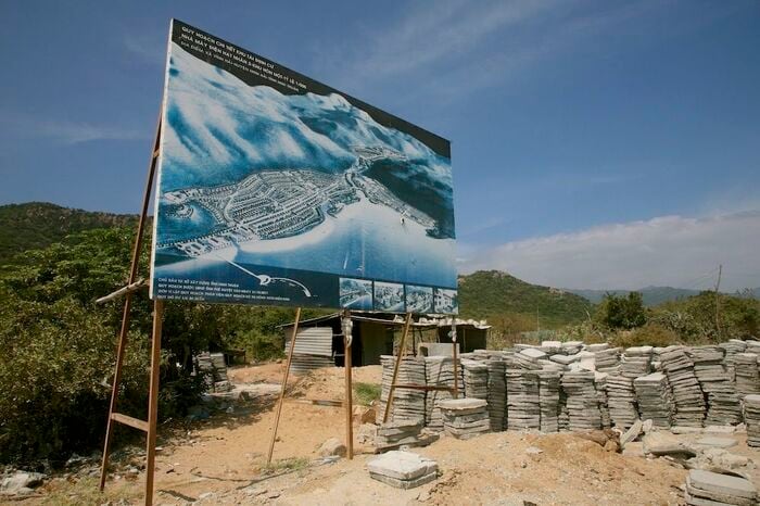 指定された移住先でも、地主との交渉は未解決