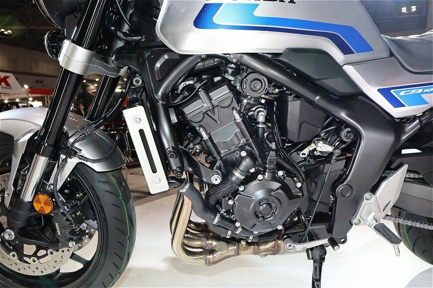 第52回 東京モーターサイクルショーに展示されたホンダ「CB1000Fコンセプト」(筆者撮影）