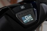 原付一種のホンダ新型電動スクーター｢アイコンe:｣（写真：三木 宏章）