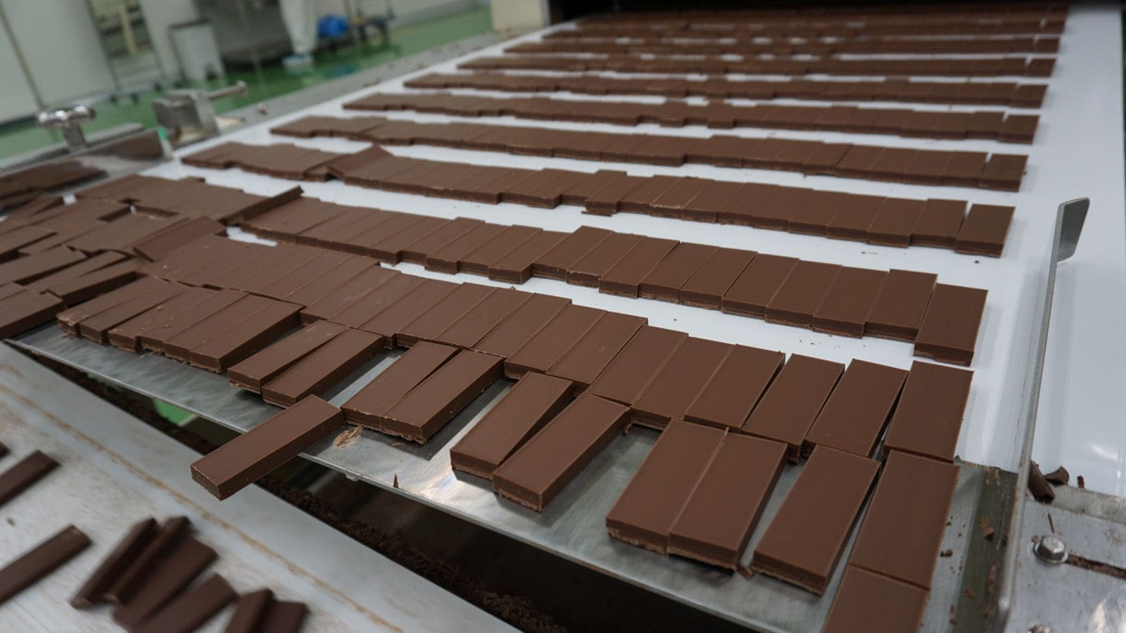 チョコの 口溶け感 を演出する陰の名脇役企業 食品 東洋経済オンライン 社会をよくする経済ニュース