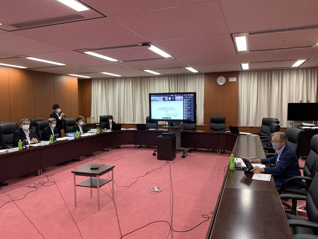 7月26日に開催された「鉄道運賃・料金制度のあり方に関する小委員会」の様子（記者撮影）