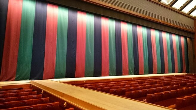 プロが解説！映画『国宝』"女形メイク"の凄さ