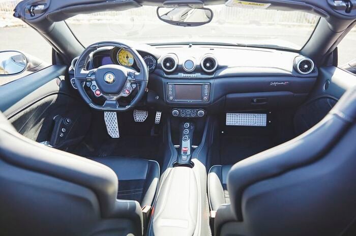 フェラーリ カリフォルニアT HS（ハンドリング・スペチアーレ）｜Ferrari California T HS