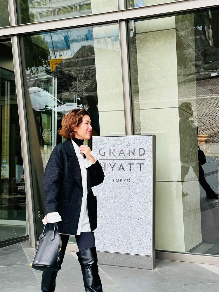 大草直子さん着用 贅沢カシミヤ混 ニットタートルネック前チャック ジャケット 大草直子さん着用 贅沢カシミヤ混 ニットタートルネック前