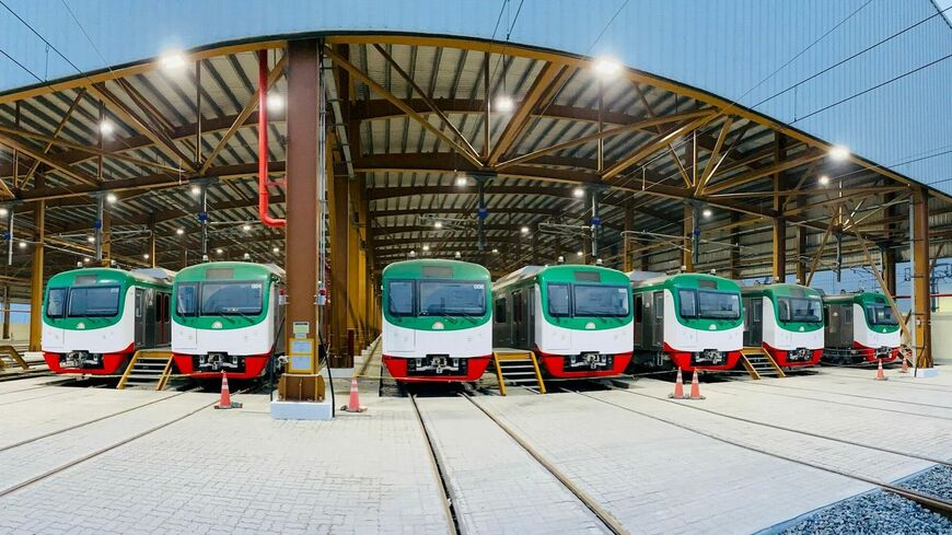 ダッカMRT6号線車両